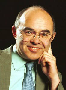 professor-sir-martin-sweeting-g3yjo